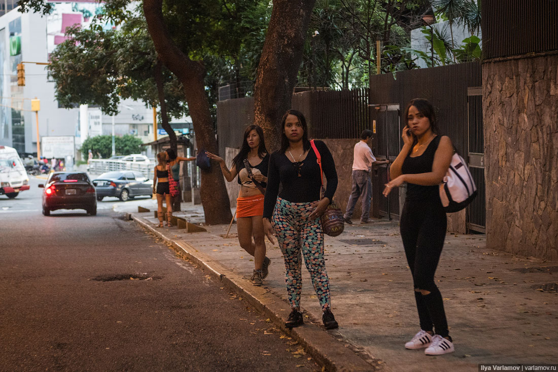 Whores in Santiago de Tolu, Sucre