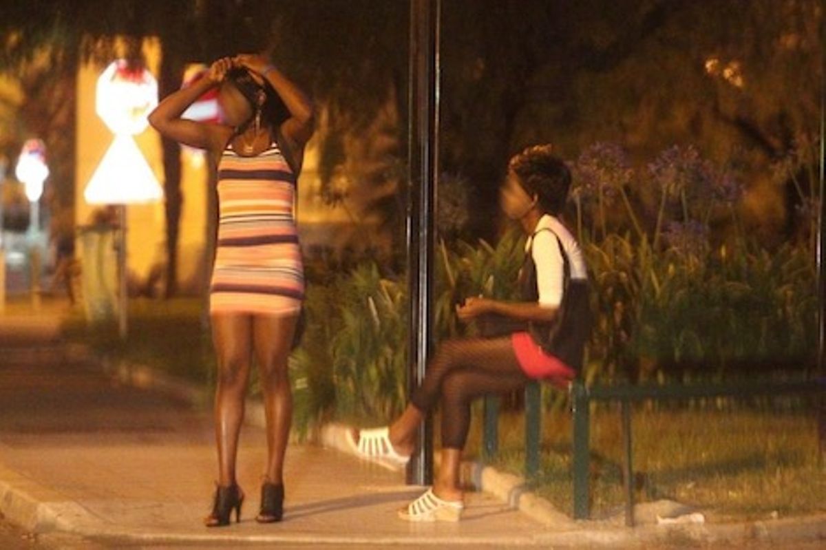  Prostitutes in Morohongo (JP)