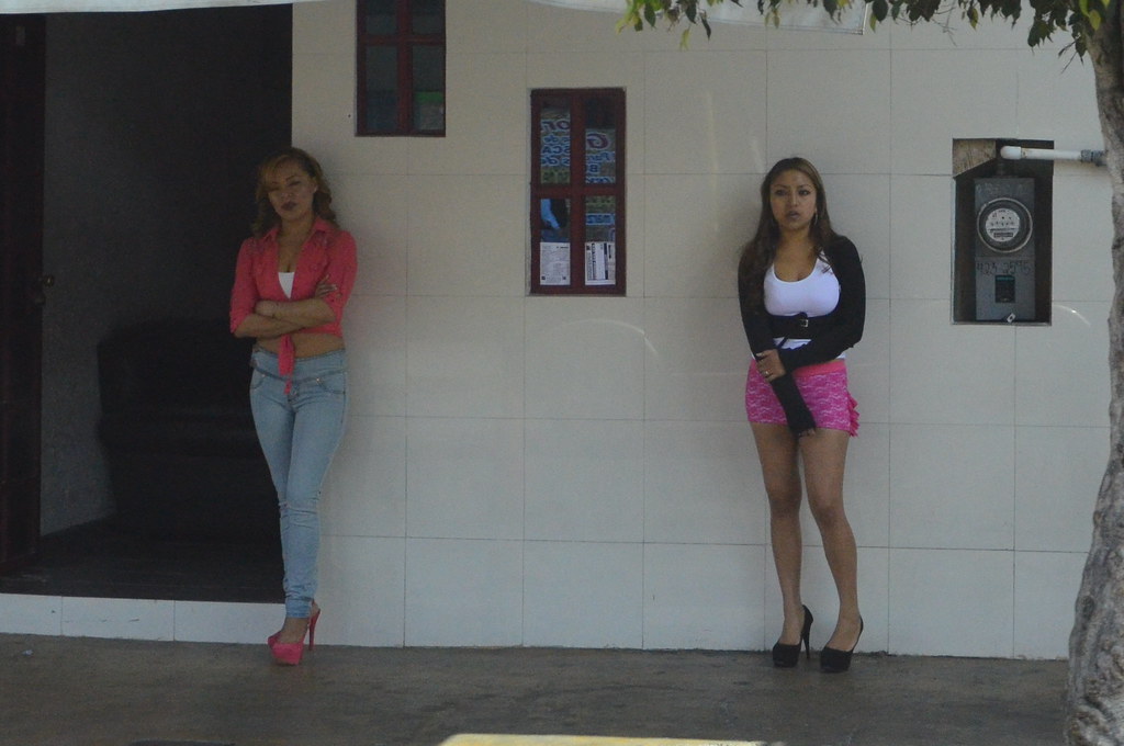  Telephones of Girls in Piedras Negras (MX)