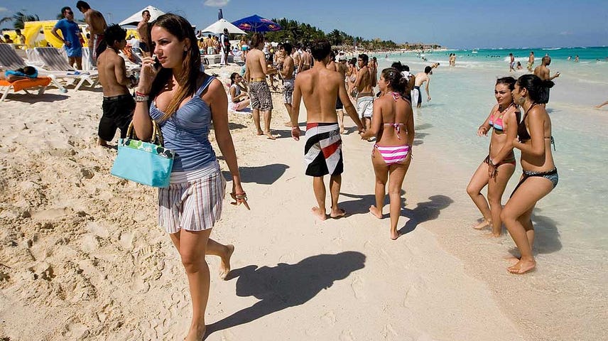  Where  find  a girls in Playa del Carmen, Mexico